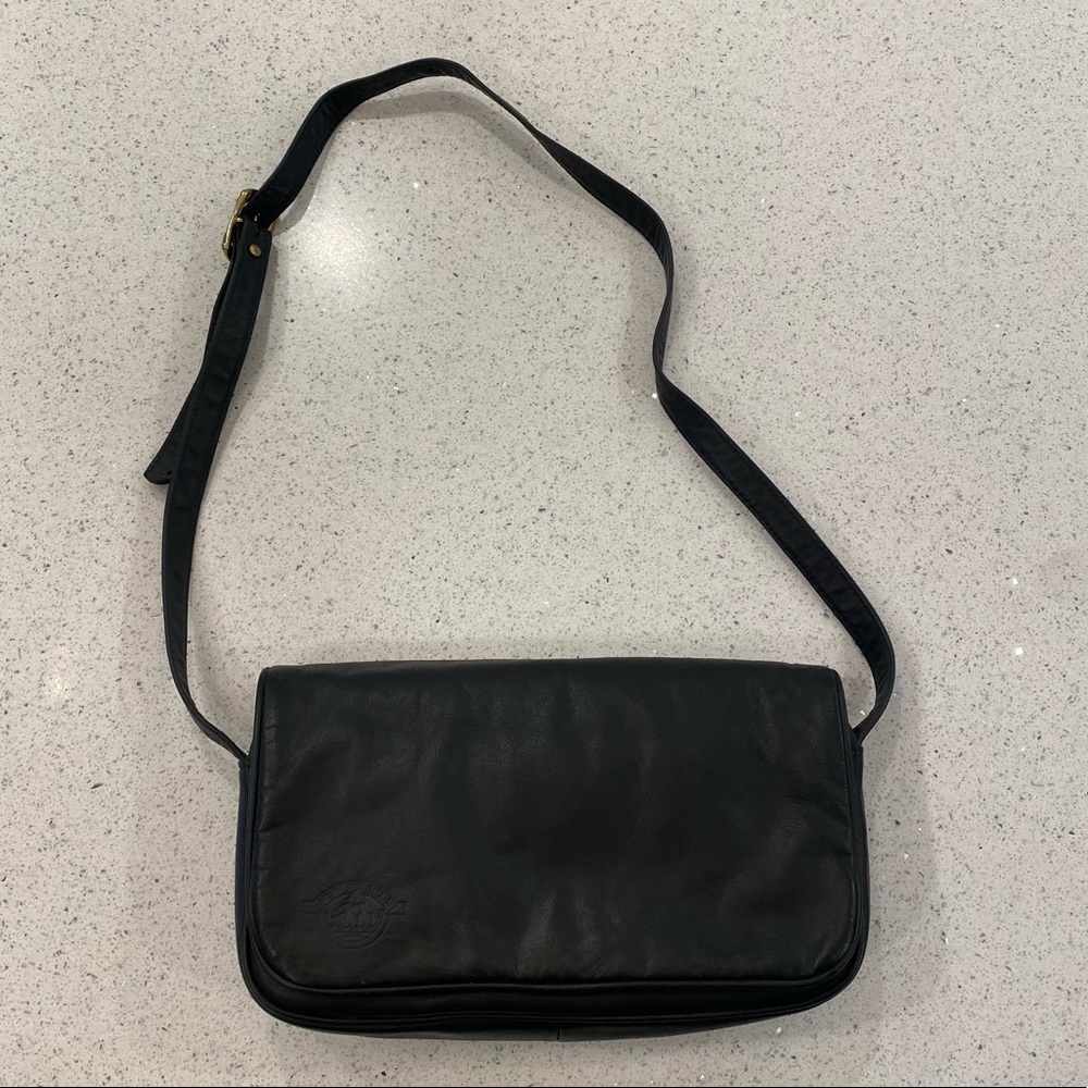 Stone Mountain Leather Purse